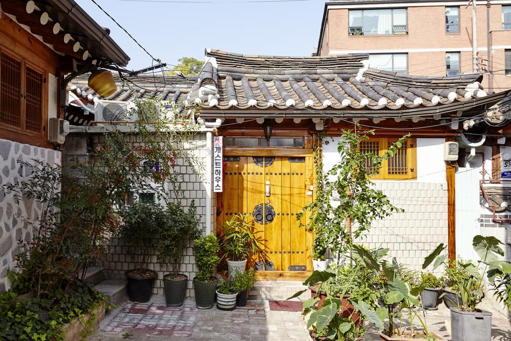 Hue Hanok Guesthouse Seoul Exterior photo